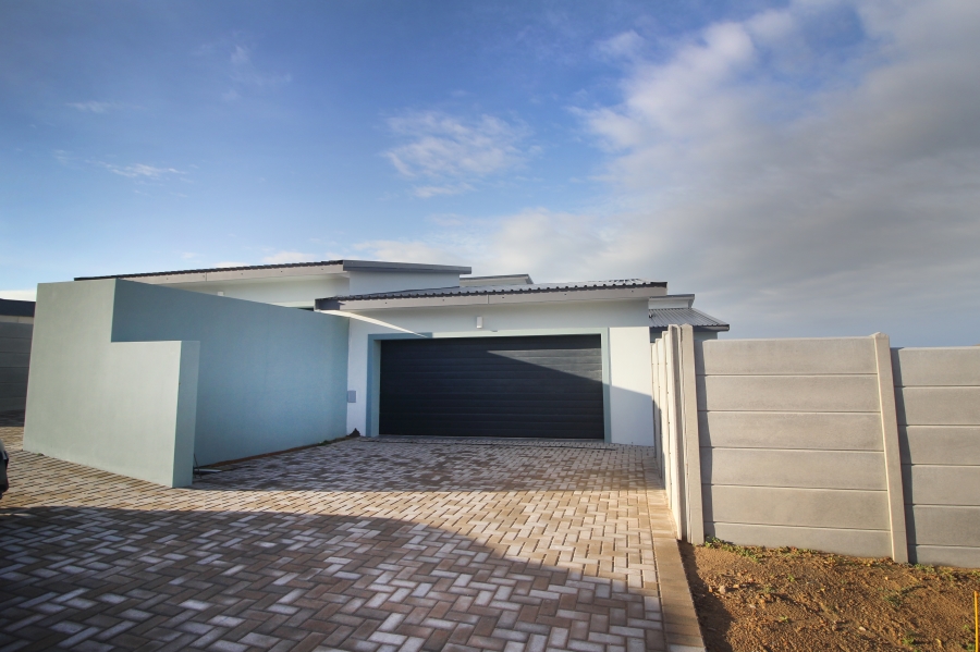 3 Bedroom Property for Sale in Dana Bay Western Cape